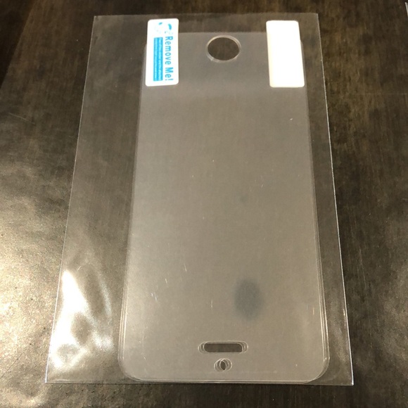 Tech Armor HD Clear iPhone 5 screen protector. Pack of 3. New unopened. - Picture 2 of 4